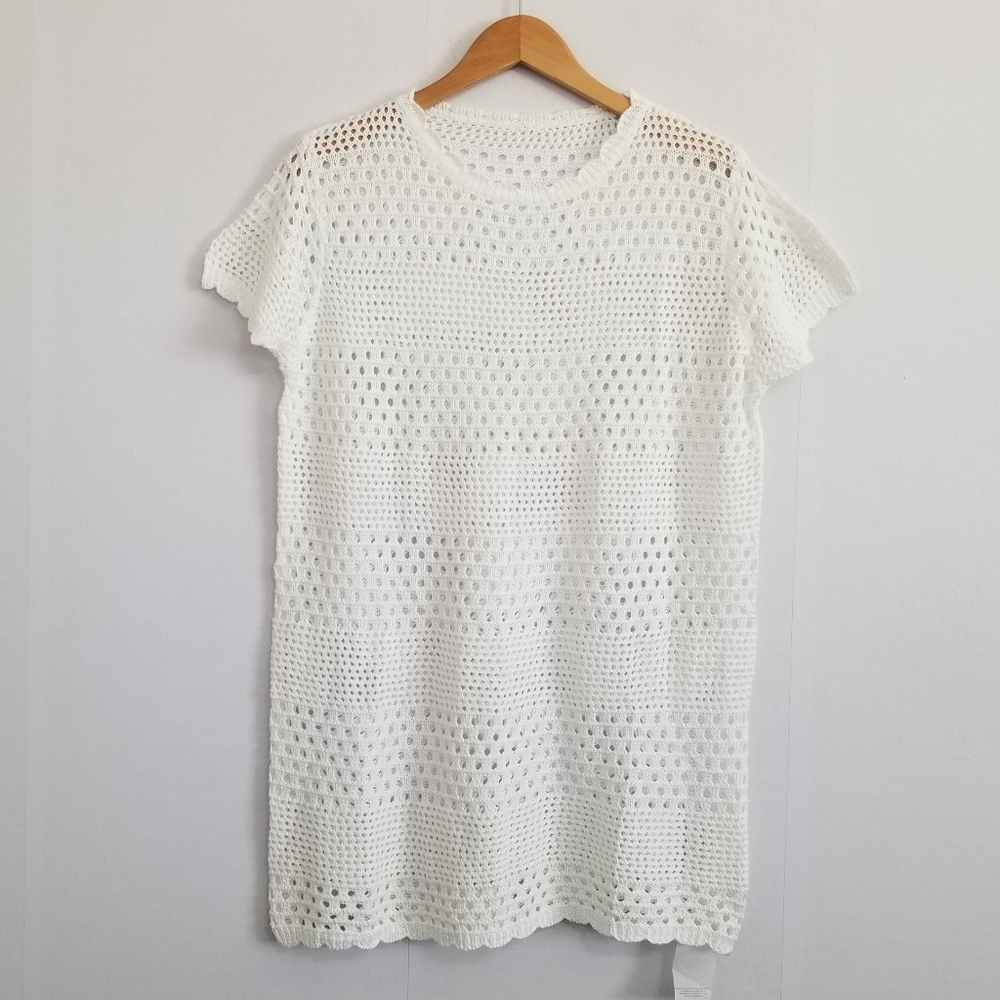 NWT Buauty White Crochet Coverup Top Size Medium